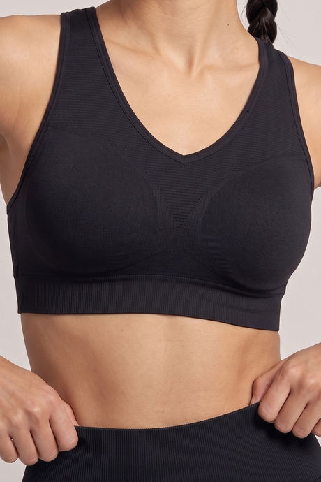 Zelocity Medium Impact Seamless Sports Bra - Jet Black — image 5